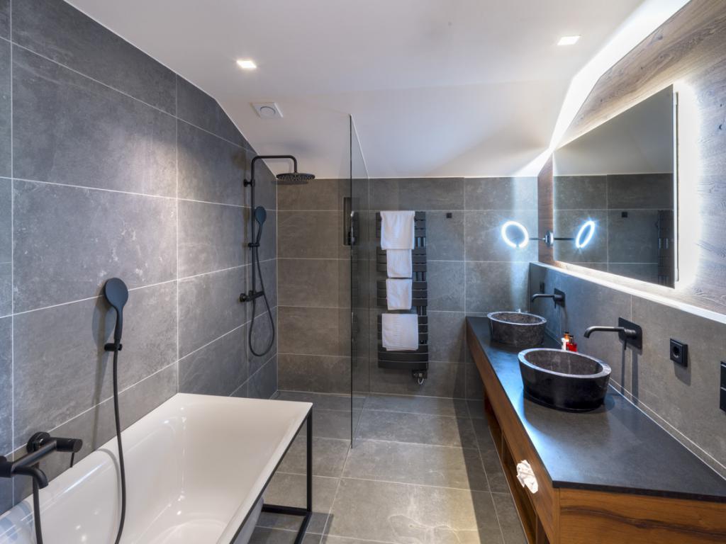 Enquiry Rooms Offers Alpina Family Spa Sporthotel S