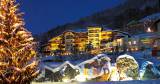 Alpina Family, Spa & Sporthotel in St Johann im Pongau bei Nacht. 